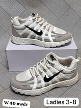 Load image into Gallery viewer, Shoes