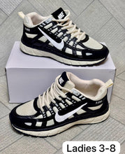 Load image into Gallery viewer, Shoes