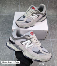Load image into Gallery viewer, Shoes