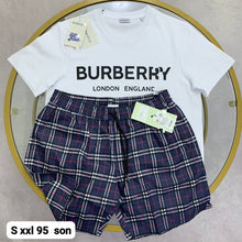 Load image into Gallery viewer, T-shirt