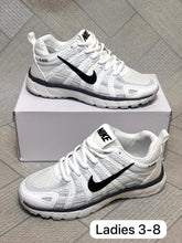 Load image into Gallery viewer, Shoes