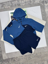Load image into Gallery viewer, Tshirt
