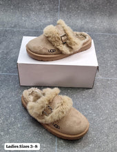 Load image into Gallery viewer, Slipper