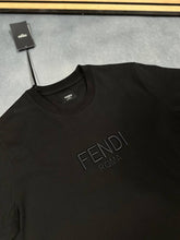 Load image into Gallery viewer, Tshirt