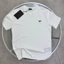 Load image into Gallery viewer, T-shirt