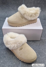 Load image into Gallery viewer, Slipper