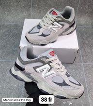 Load image into Gallery viewer, Shoes
