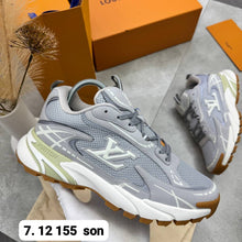 Load image into Gallery viewer, Shoes