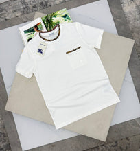 Load image into Gallery viewer, Tshirt