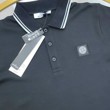 Load image into Gallery viewer, Tshirt