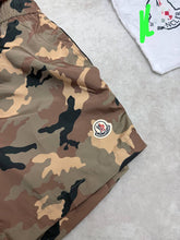 Load image into Gallery viewer, Short