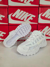Load image into Gallery viewer, Shoes