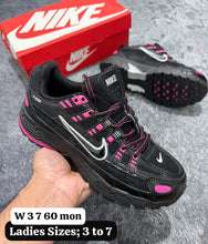 Load image into Gallery viewer, Shoes