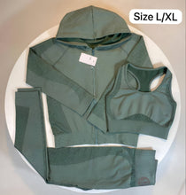 Load image into Gallery viewer, Tracksuit women
