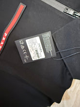 Load image into Gallery viewer, Tshirt