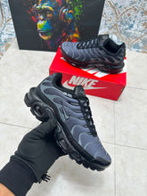 Load image into Gallery viewer, Shoes men