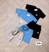 Load image into Gallery viewer, Tshirt