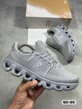 Load image into Gallery viewer, Shoes men