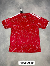 Load image into Gallery viewer, Tshirt