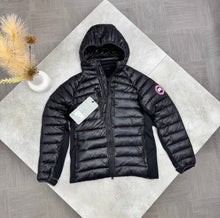 Load image into Gallery viewer, Jacket