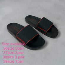 Load image into Gallery viewer, Slipper
