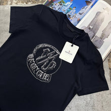 Load image into Gallery viewer, Tshirt