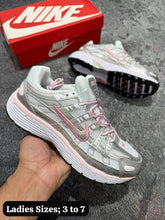 Load image into Gallery viewer, Shoes