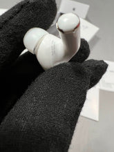 Load image into Gallery viewer, Earphone