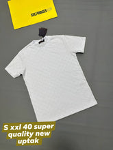 Load image into Gallery viewer, T-shirt