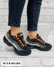 Load image into Gallery viewer, Shoes