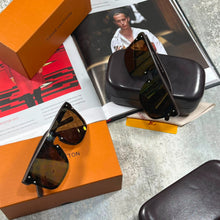 Load image into Gallery viewer, Sunglass