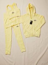 Load image into Gallery viewer, Tracksuit women