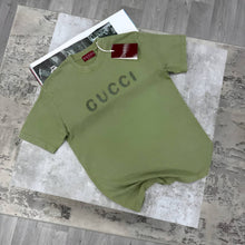 Load image into Gallery viewer, T-shirt