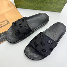 Load image into Gallery viewer, Slipper