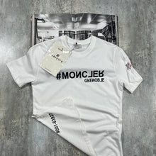 Load image into Gallery viewer, T-shirt