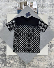 Load image into Gallery viewer, Tshirt