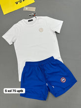 Load image into Gallery viewer, Tshirt
