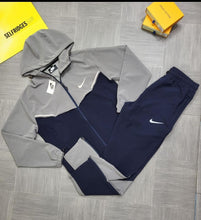 Load image into Gallery viewer, Tracksuit men