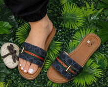 Load image into Gallery viewer, Slipper