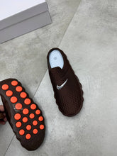 Load image into Gallery viewer, Slipper