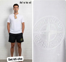 Load image into Gallery viewer, T-shirt