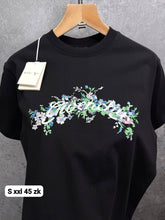 Load image into Gallery viewer, Tshirt