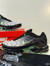 Load image into Gallery viewer, Shoes men