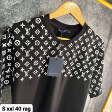 Load image into Gallery viewer, T-shirt