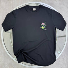Load image into Gallery viewer, Tshirt