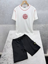 Load image into Gallery viewer, T-shirt