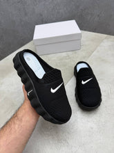 Load image into Gallery viewer, Slipper