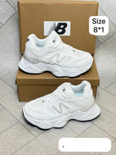 Load image into Gallery viewer, Shoes