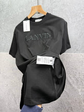 Load image into Gallery viewer, Tshirt