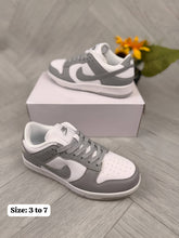 Load image into Gallery viewer, Shoes